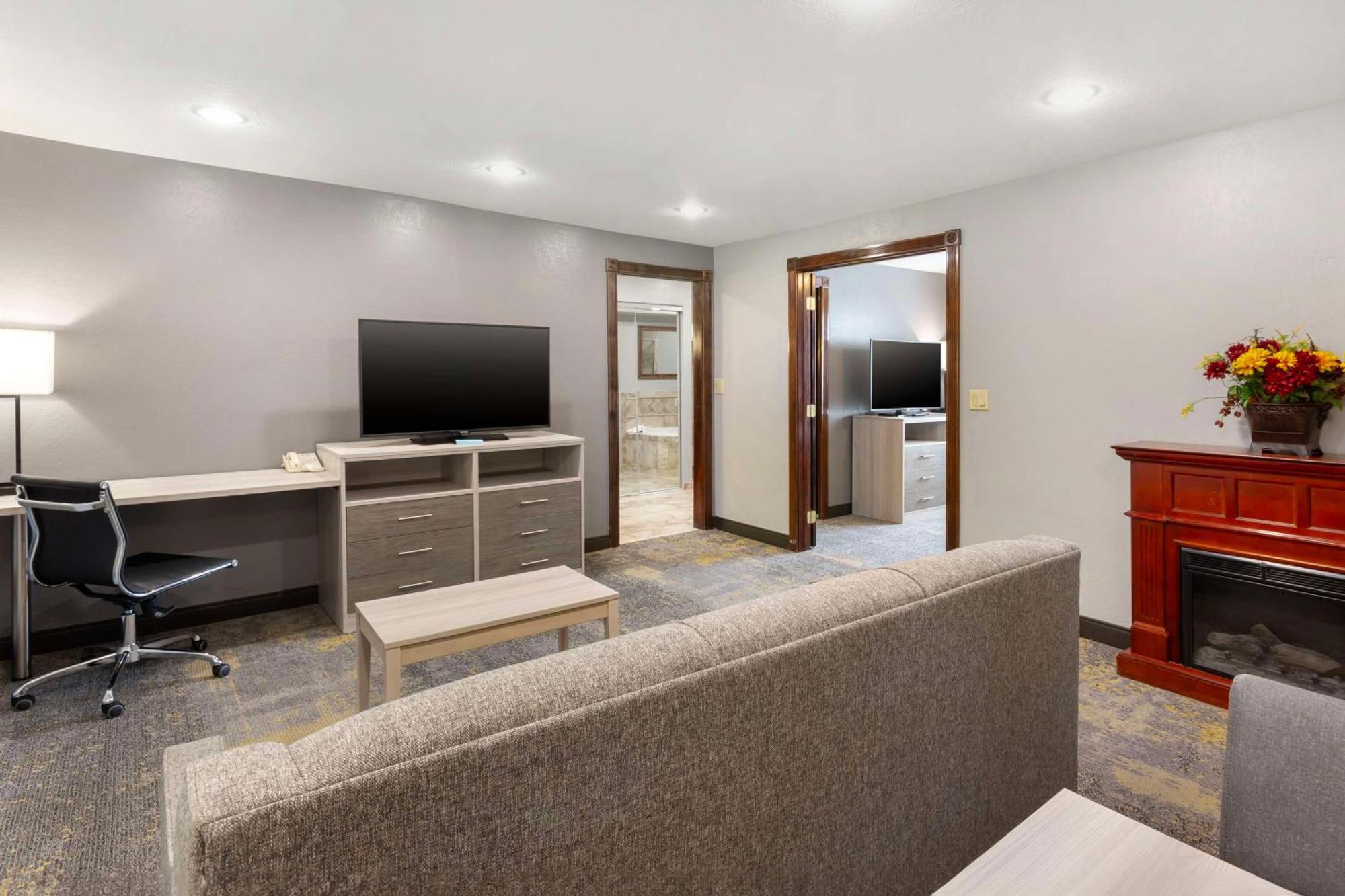 Best Western Plus Weston Inn Logan Kültér fotó