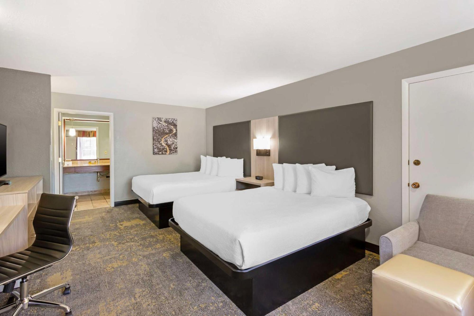 Best Western Plus Weston Inn Logan Kültér fotó